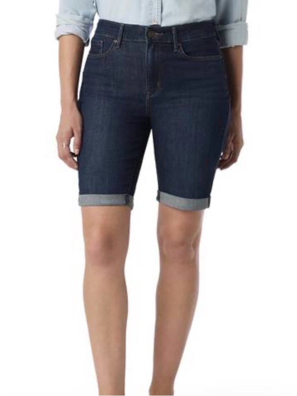 Women’s Levi’s Jean Bermuda Shorts - Jorts. Size 8 Slim